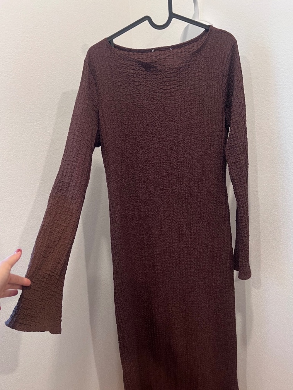 Textured brown maxi dress trumpet sleeve